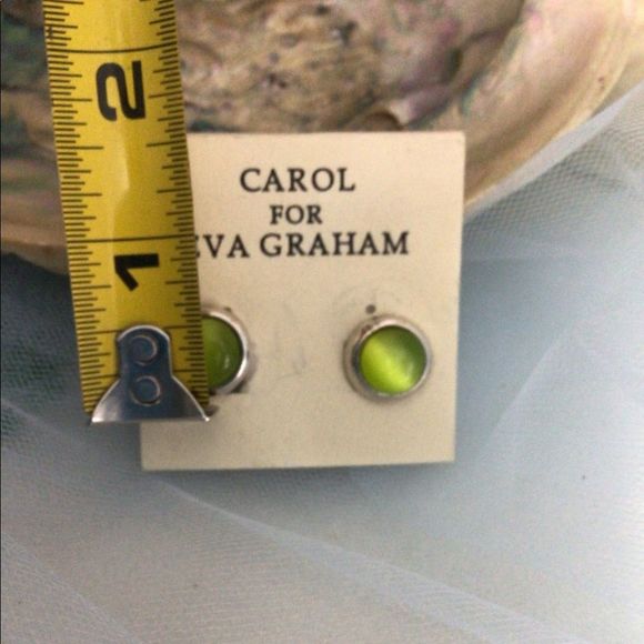 Vintage Carol For Eva Graham Stud Pierced Earrings Silver & Green Round - Picture 13 of 13
